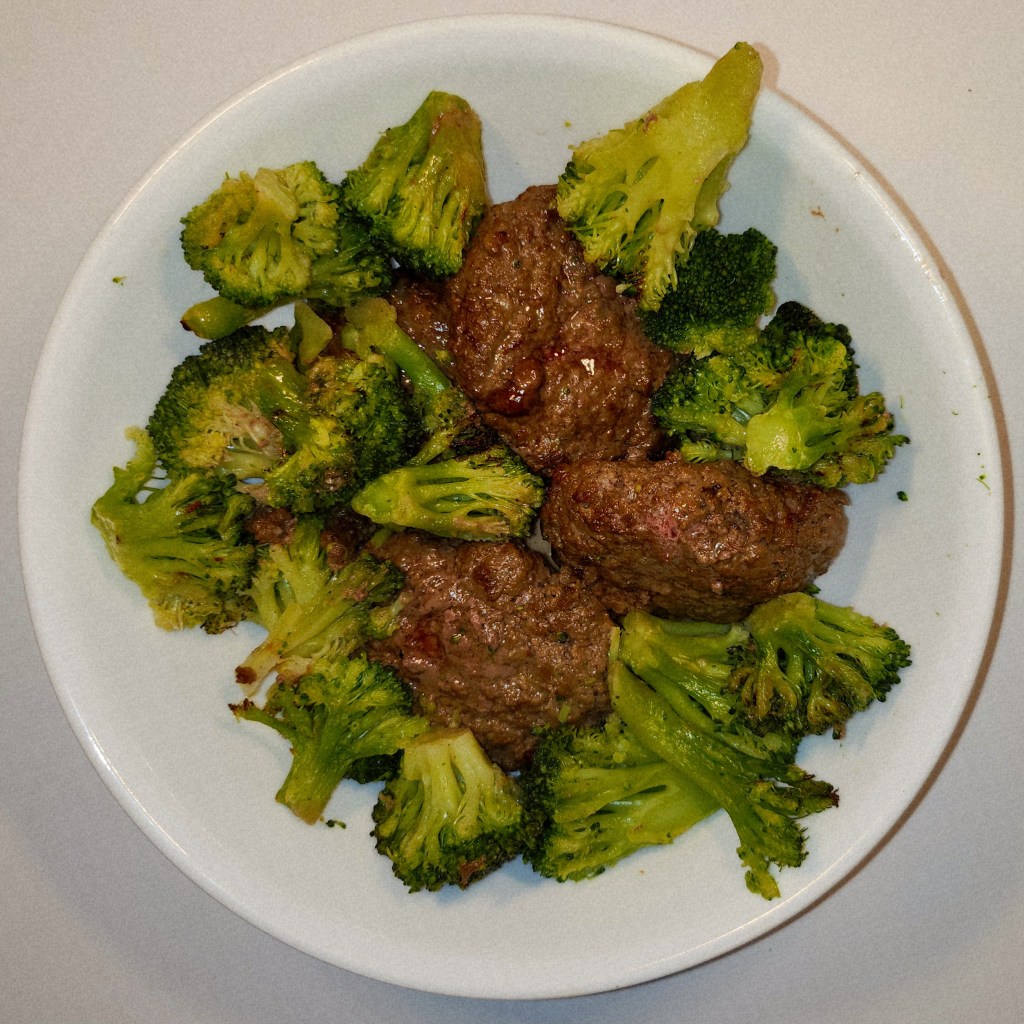 Quick and Easy Air Fryer Ground Beef & Broccoli
