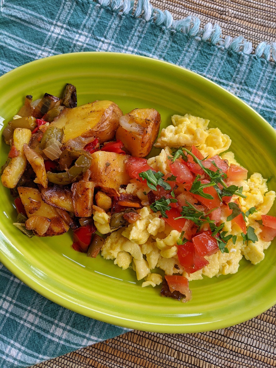 Air Fryer Breakfast Potatoes & Eggs: Easy High-Protein Vegetarian&nbsp;Recipe